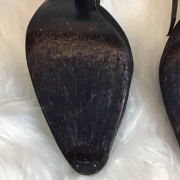 Yves Saint Laurent heels size 7 - Picture 9 of 11